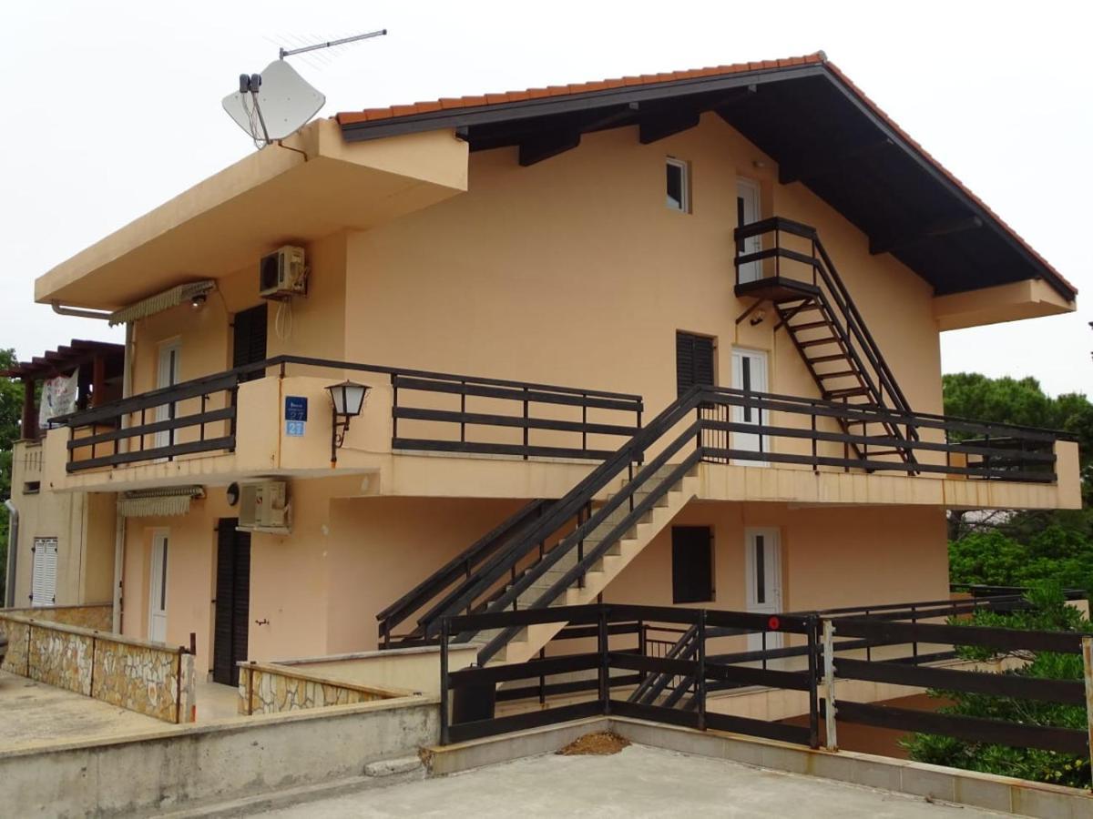 Zana Apartments Stan Trigraci Bagian luar foto
