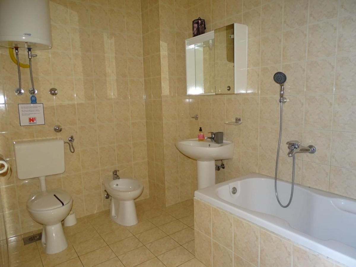 Zana Apartments Stan Trigraci Bagian luar foto