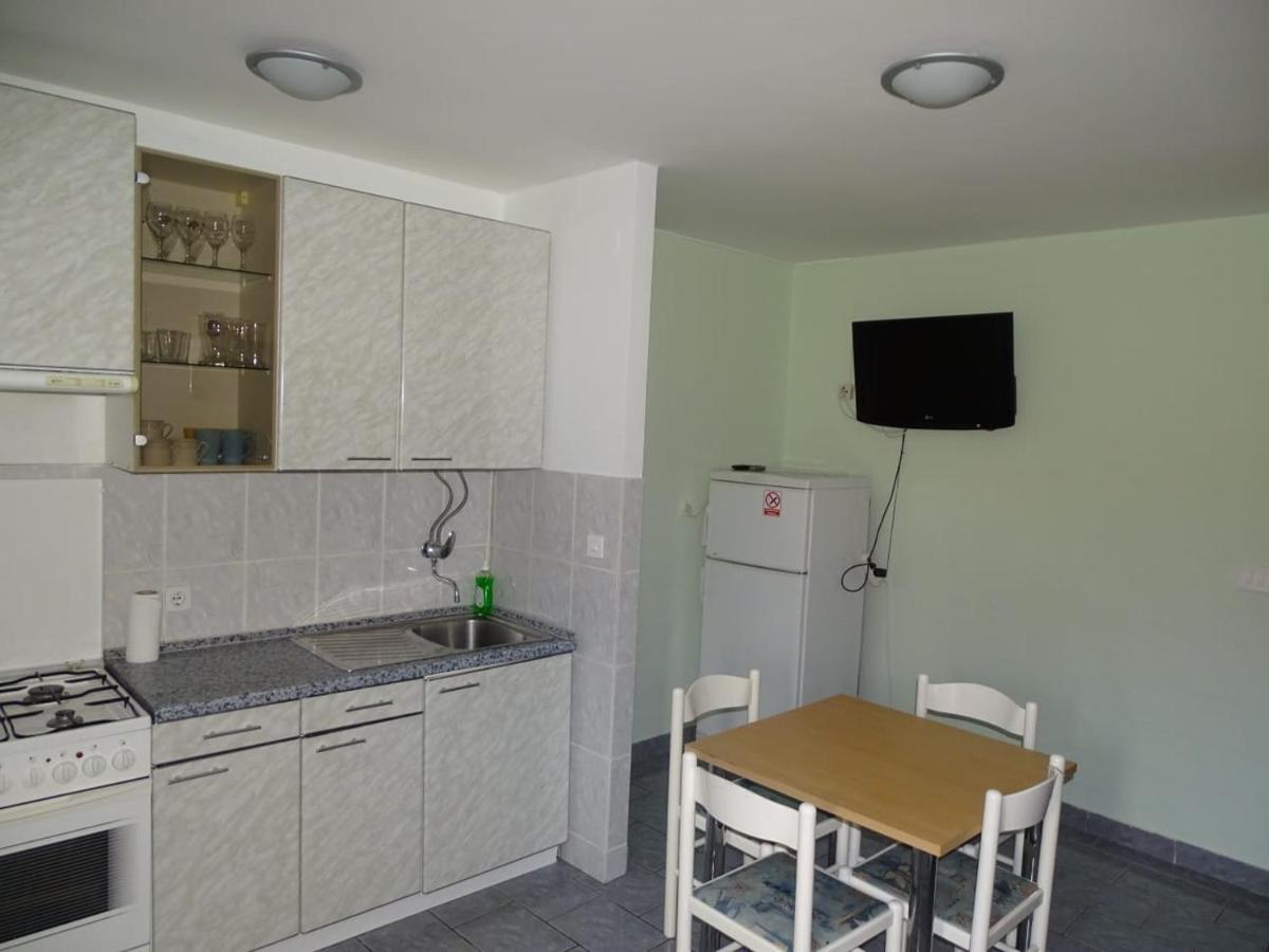 Zana Apartments Stan Trigraci Bagian luar foto