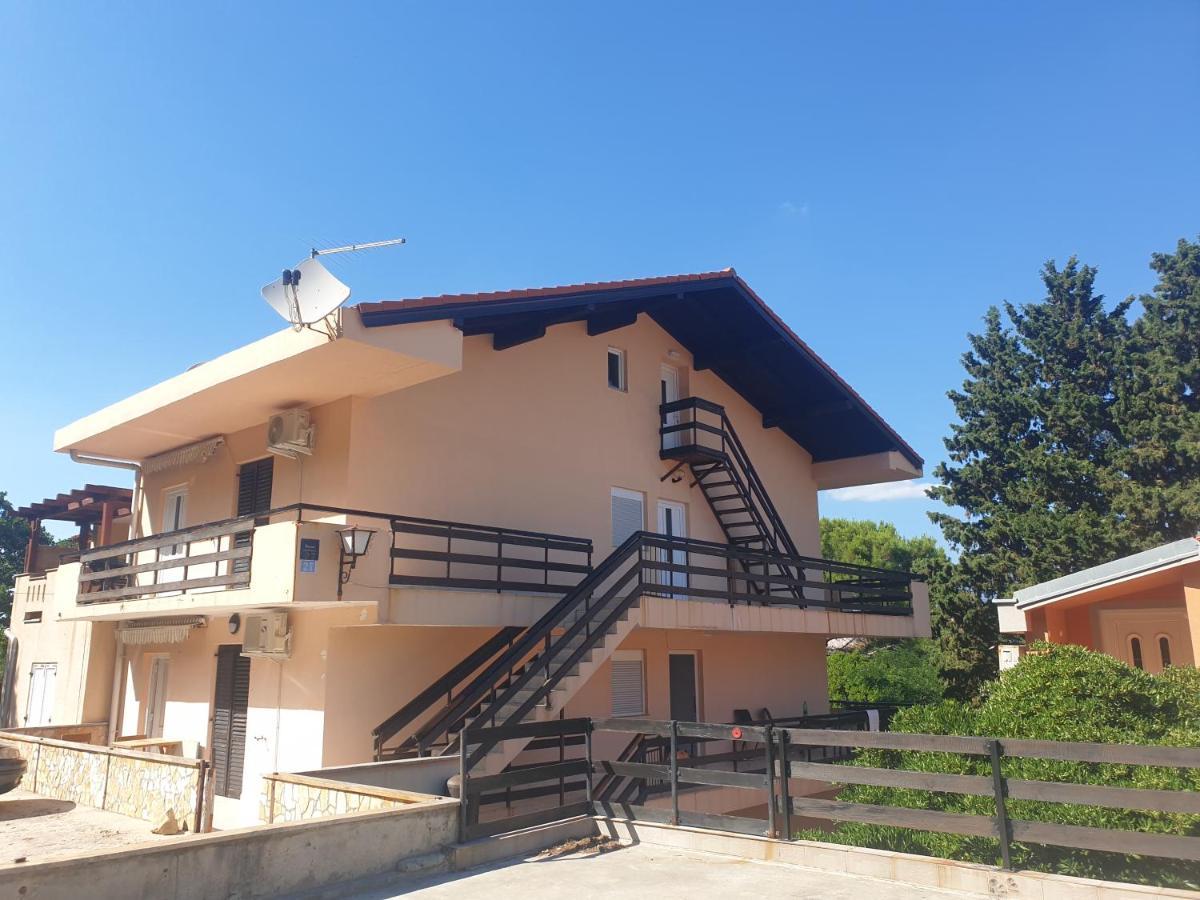 Zana Apartments Stan Trigraci Bagian luar foto